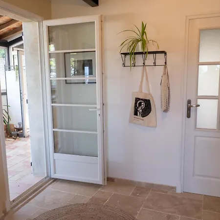 게스트하우스 Les Deux Petits Pois *